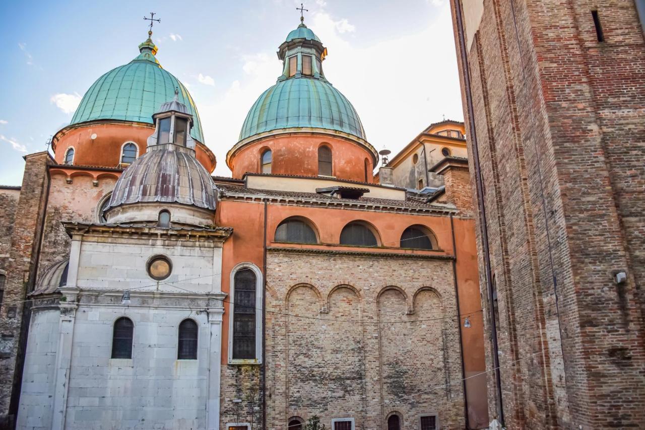 Duomo Luxury Home * * * * * San Paolo Cathedral Treviso Dış mekan fotoğraf